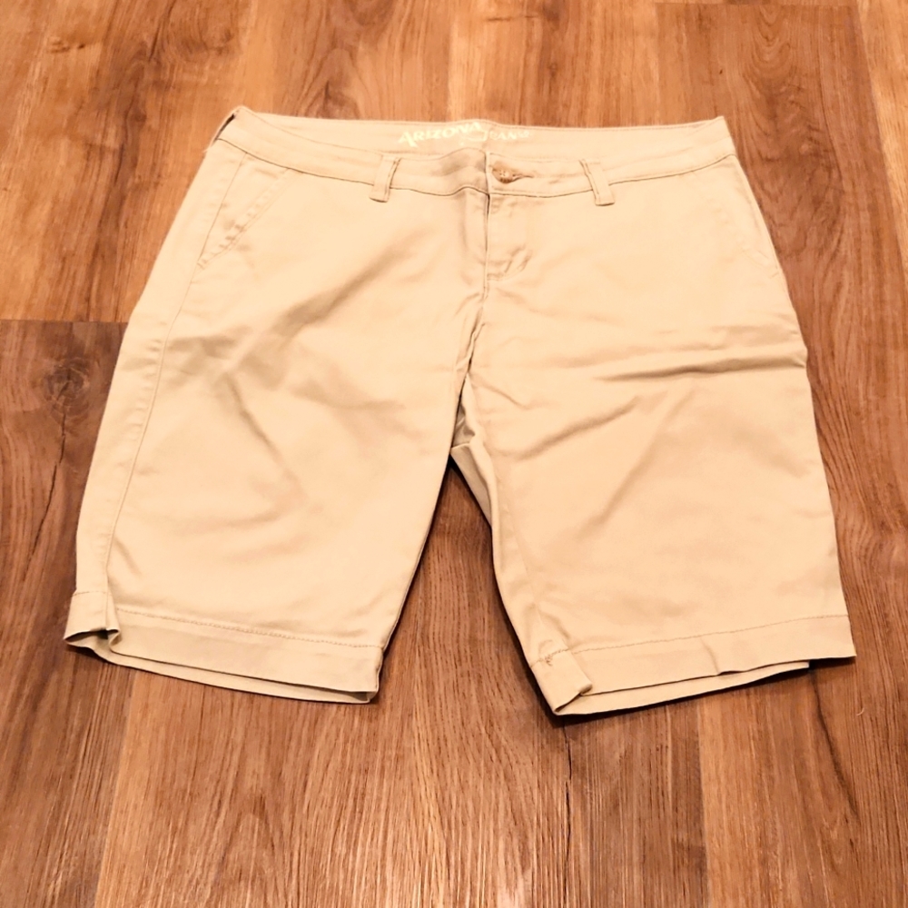 Khaki knee length shorts